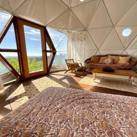Готель Golden Domes Cootharaba Екстер'єр фото